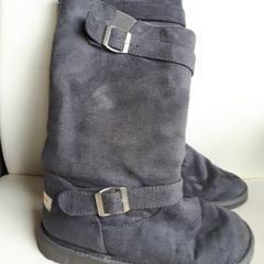 Grey and Black "SUSST" Boots.  Size 5/ Size 6