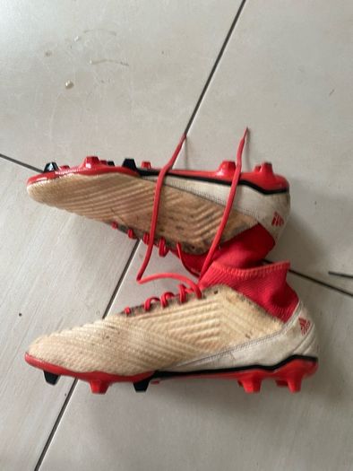Adidas Predator football shoes size 12UK