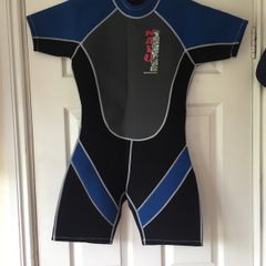 Men's Wetsuit Medium 38"on label but Small