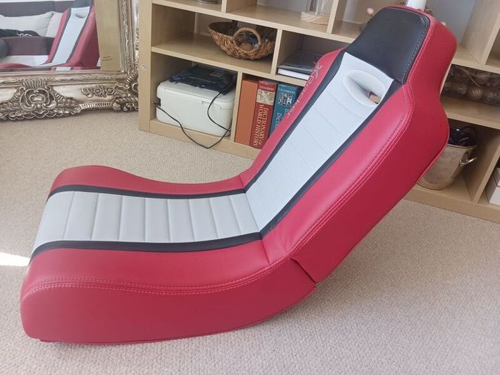 gaming chair