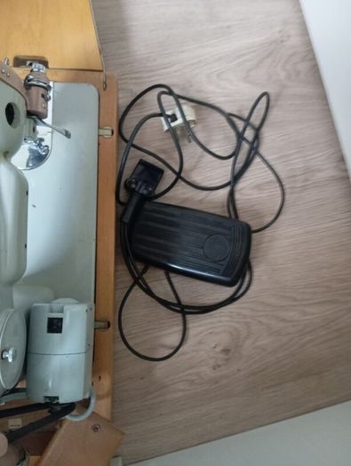 sewing machine novum