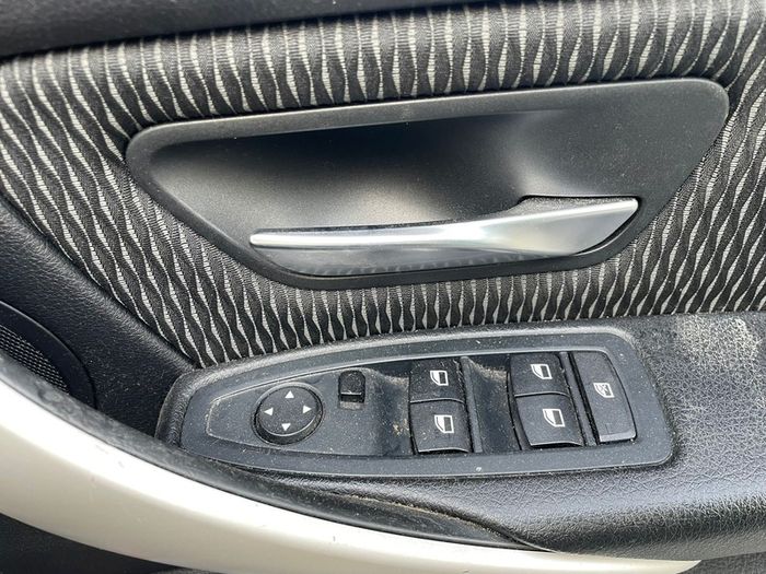 2014 BMW 320D 3 series  Breaking