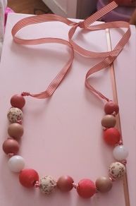 Statement necklace