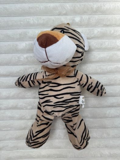 Paws Tiger Plush Approx 30 cm. Used PLease see pictures