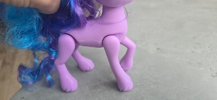 Izzy Moonbow HTF 6inch Rainbow Celebration Amazon US Exclusive MLP G5 My Little Pony 2023