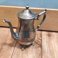 Coffee/Tea Pot Pitcher Silver Plated VM Rogers Vintage Footed Hinged Lid