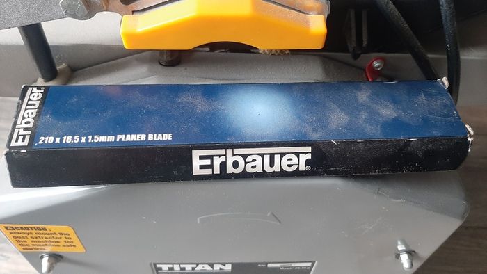 Planer Thicknesser: Titan TTB579PLN 204mm