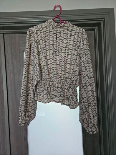 Like new ladies top