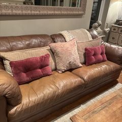 5 Lexington cushions incl two bolster back pieces