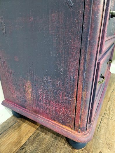 Chest of drawers