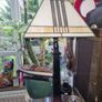 Tiffany style table lamp Image 7