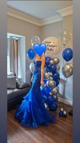 debs dress size 6-8