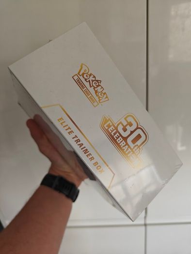 Pokemon 30th Anniversary ETB