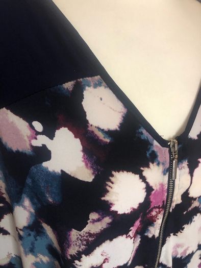 Nina Leonard navy/floral blouse (4XL)