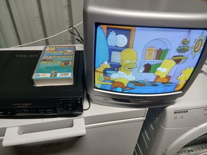 14" Playsonic Retro CRT TV