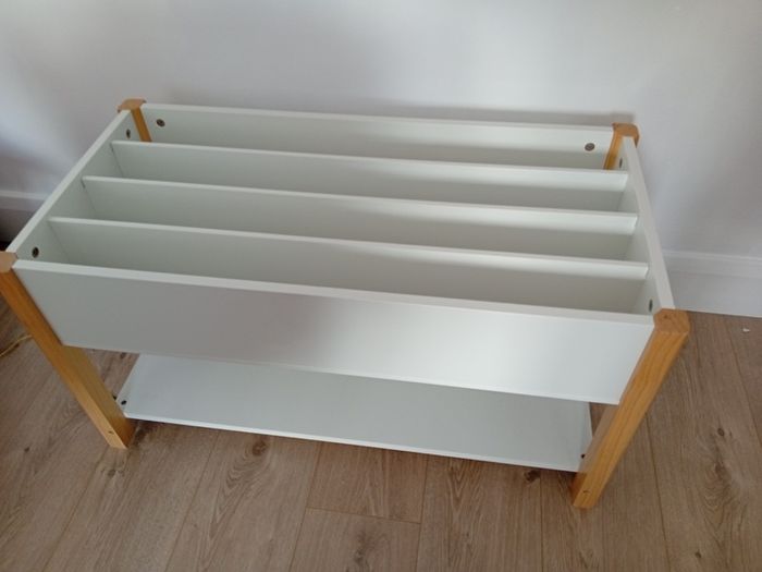 Bookshelf