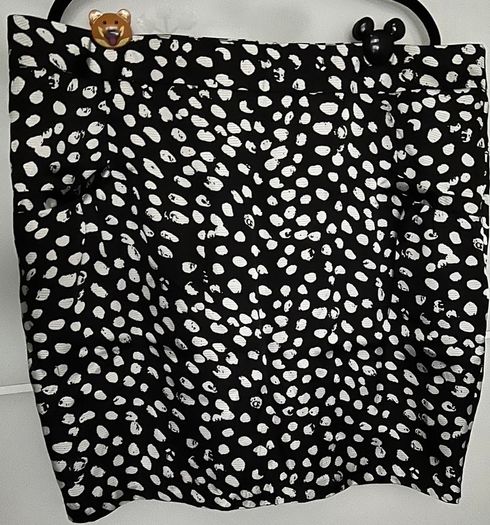 Plus Size Skirt with Pockets