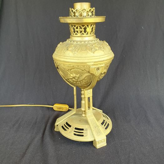 Vintage brass oil lamp converted working