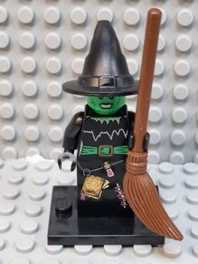 Lego Minifigure Witch Series 2