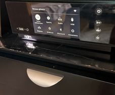 Naim Atom