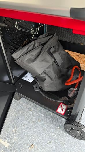 Weber Spirit E210 BBQ and accessories. Unused 3 weeks old