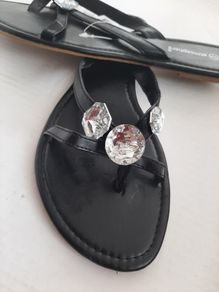 new flip flop sandles tag attached
