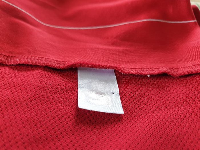 Liverpool Football Club Home Jersey 2019 to 2020 Childrens Extra Large New Balance YXL