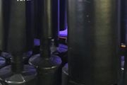 HIT BOX free-standing punching bags (often called freestanding heavy bags), the type commonly used in HIIT studios, boxing fitness classes, and commercial gyms.