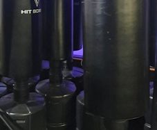 HIT BOX free-standing punching bags (often called freestanding heavy bags), the type commonly used in HIIT studios, boxing fitness classes, and commercial gyms.