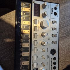 Volca bass
