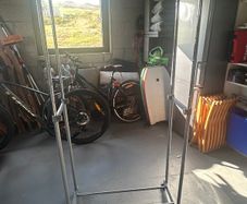 Clothes rail