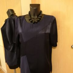 Women's Top Gallery NWOT SIZE 14