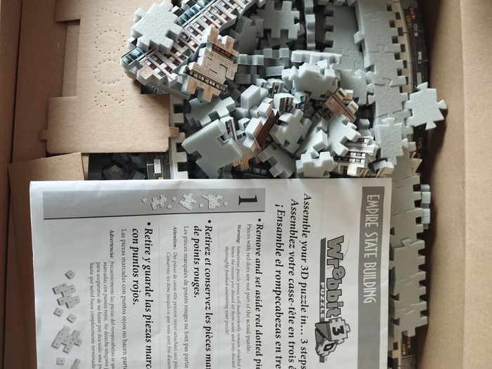 Wrebbit 3D Puzzle  Empire State Building (975pcs)