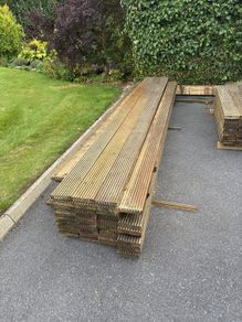 Timber Decking - excellent condition