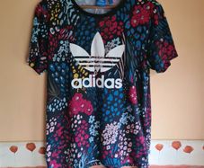 womens ADIDAS floral short sleeve t shirt Size UK 10 EU 36