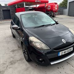 2012 Renault Clio (Read Description)