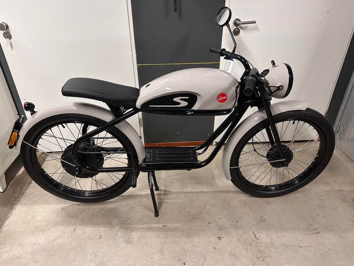Eysing Electric E-Moped - Essentially New and Unused