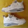 Jordan 4 Retro White Oreo Image 3