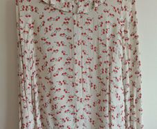 KOOKAI White Heart Sunglasses Print Blouse - Long Sleeve - Excellent Condition