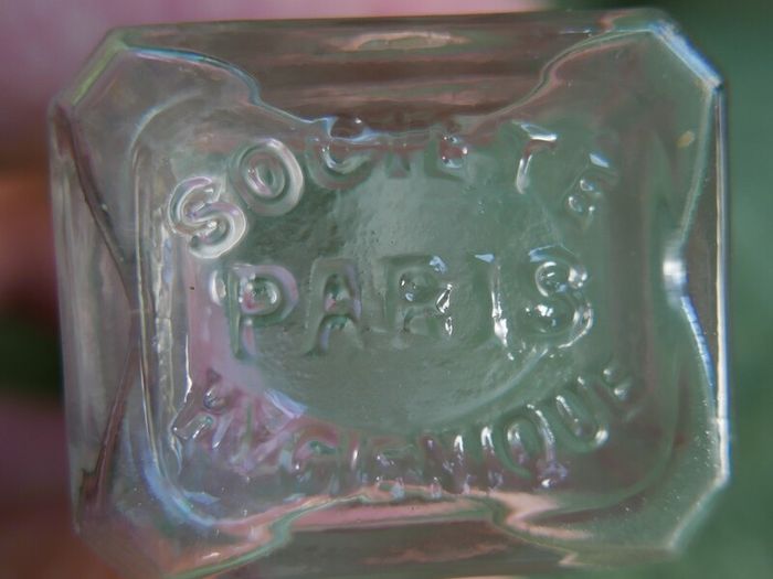 Antique 1800s Societe Hygienique Paris France Perfume Bottle. In Perfect Condition.