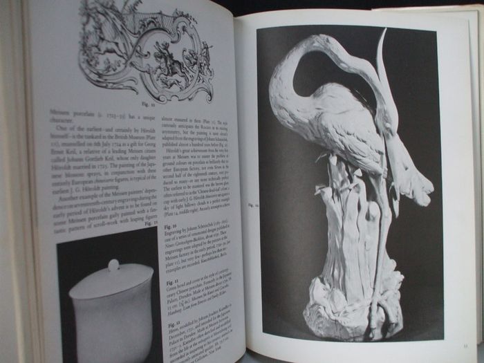 SALE!  PORCELAIN by Hugh Tait (English edition)