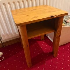 Bedside table
