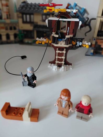 Lego Home Alone house 21330