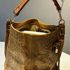 Leather bucket/shoulder bag