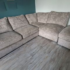 Stunning L-Shaped Corner Sofa with Matching Footstool - Excellent Condition
