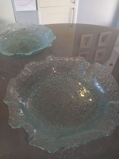 Large glass dishes x 2