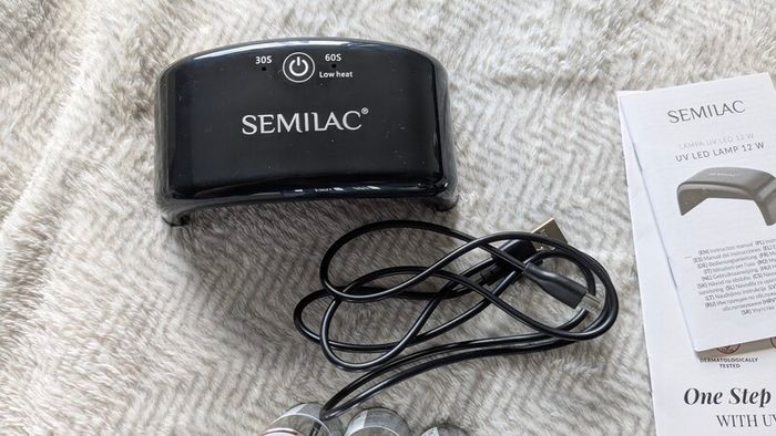Semilac UV LED LAMP 12w with 5 Gel polishes,