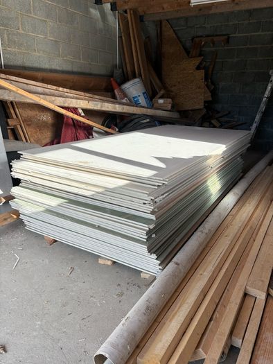 Plasterboards & Moisture Boards