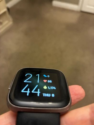 Fitbit Versa 2 with spare strap