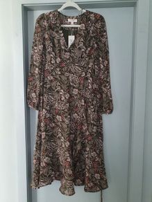 Floral V-Neck Midaxi Wrap Dress
